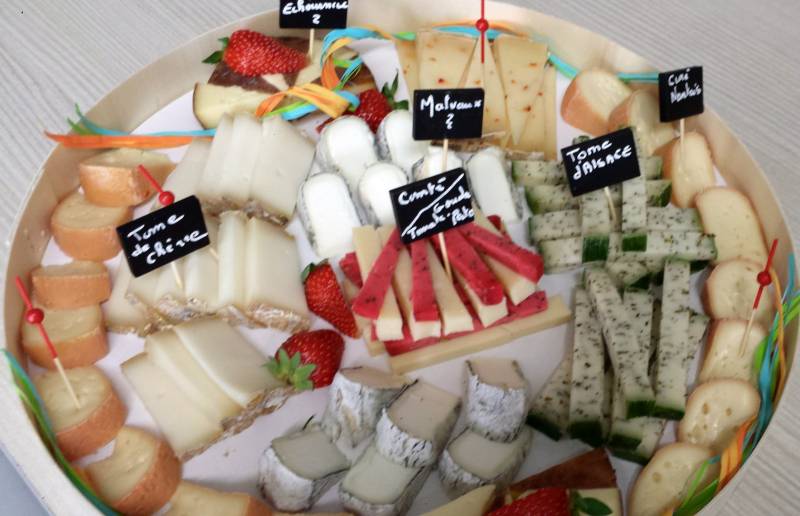 PLATEAU DE FROMAGE POUR 15 PERSONNES